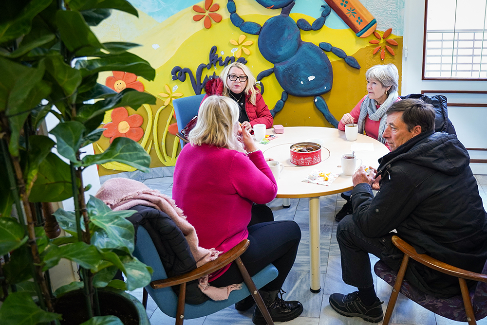 73. Filmska čajanka