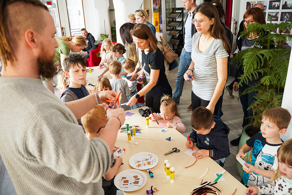 Živalski Kino vrtiček