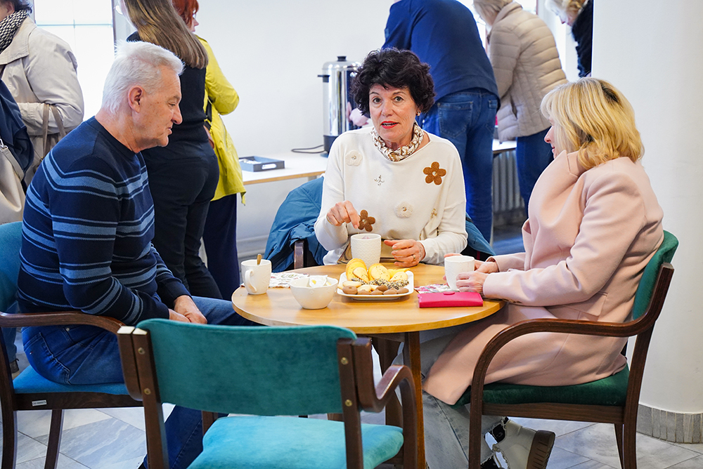 76. Filmska čajanka