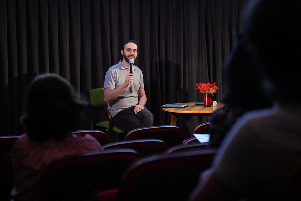 Z gimnazijci o(b) filmu Modrost sreče